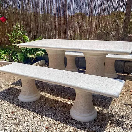 El Rincon De Deveses 아파트 *